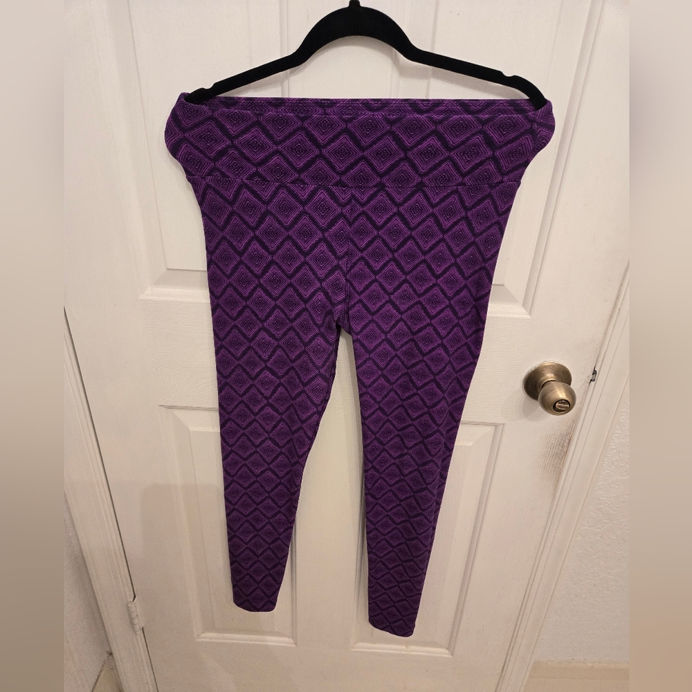 Lularoe One Size OS Buttery Soft Women Leggings
